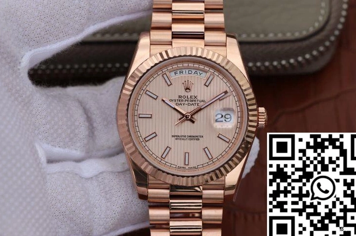 228235 Rosegold II Date Day Factory Dial 40mm EW Rolex 0429